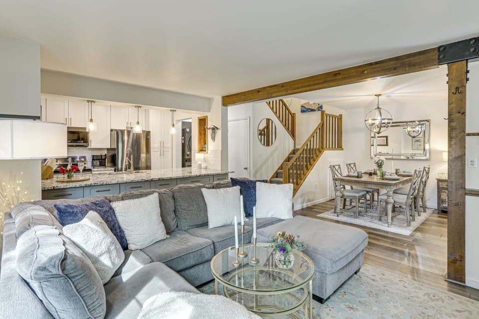 Living Room | 2-Story Townhome | Open Floor Plan