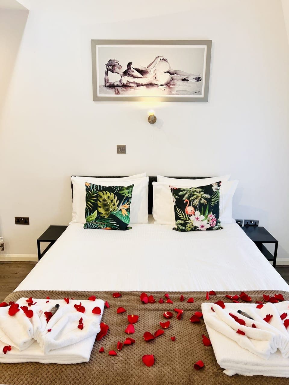 Tailor Made Valentine's Packages Available - TO BOOK please call +1752858317