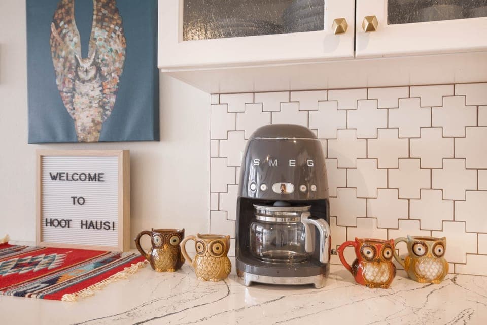 Coffee owls on standby