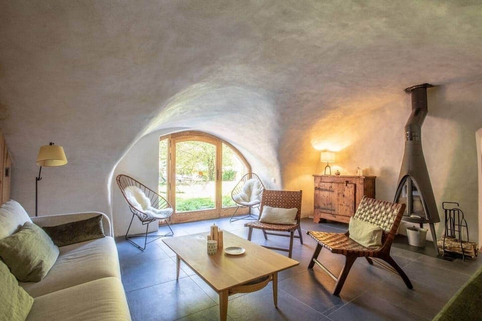 salon RDC avec  poele à bois 