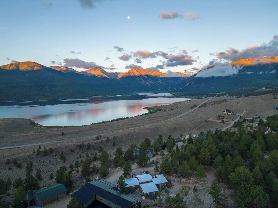 Welcome to Mt Hope Cabins in Twin Lakes Colorado–elevated retreats with a view you won't forget.