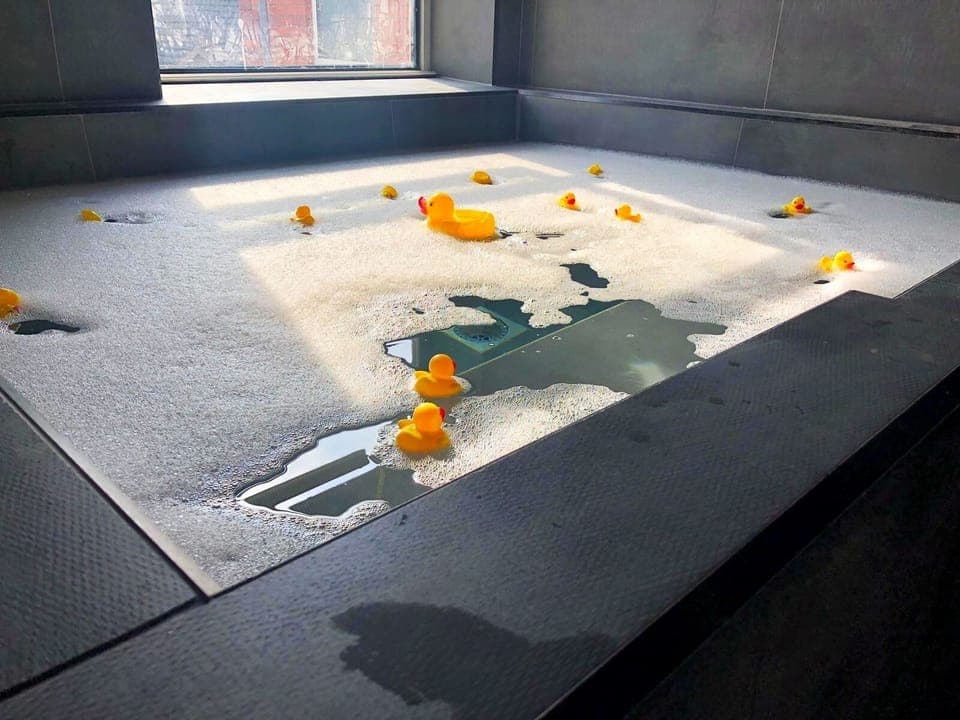 Living Room / Lounge