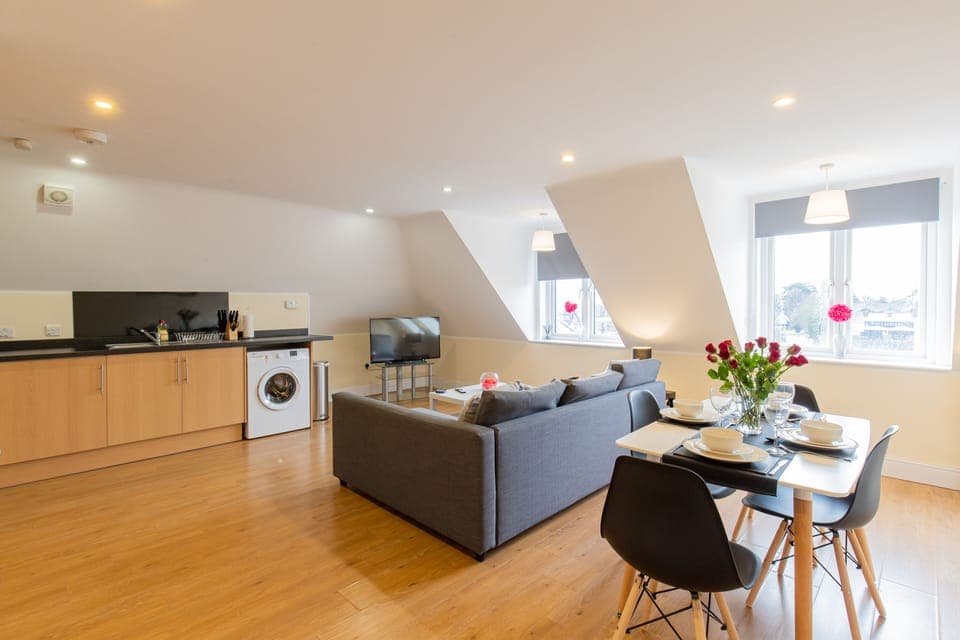 Living Room / Lounge