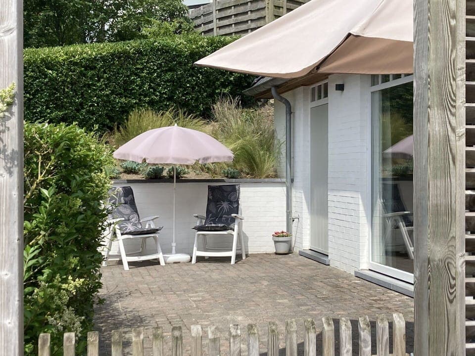 Furniture, Table, Property, Picture Frame, Couch, Building, Comfort, Wood, Studio Couch, Lighting