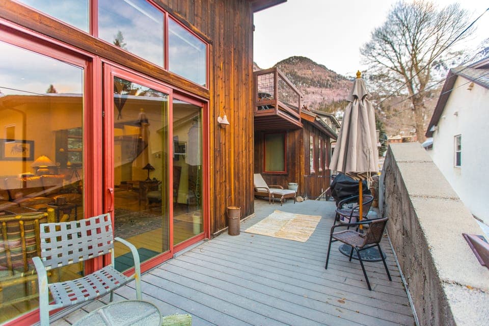 Deck