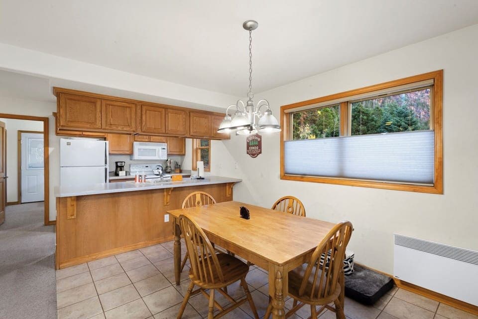 Dining kitchen view