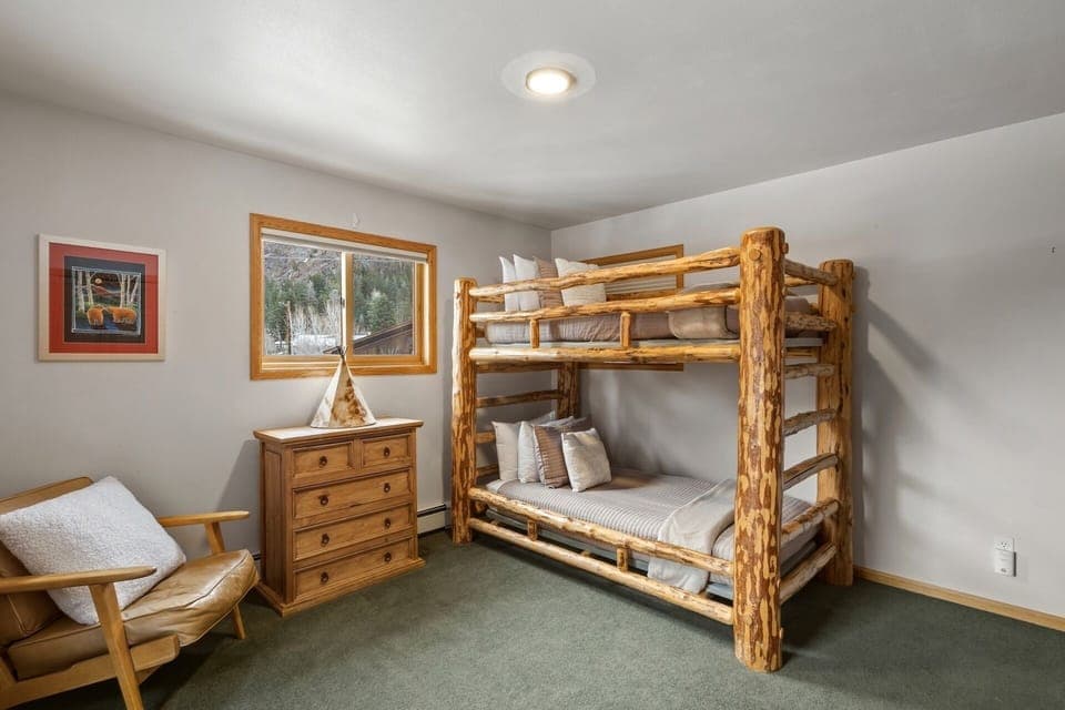 Bunk room 3
