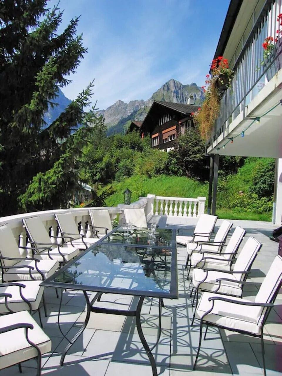 Terrace dining with barbecue