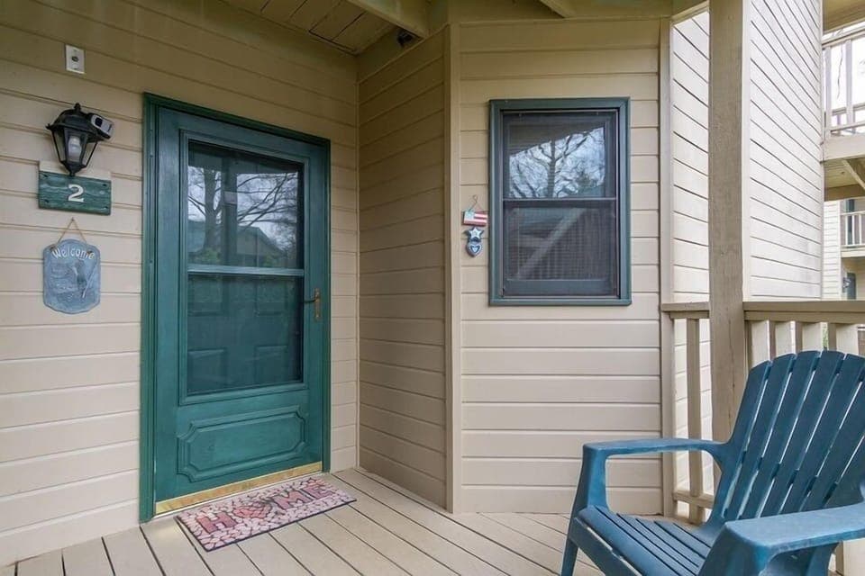 Welcome Entrance to Apple Valley 02