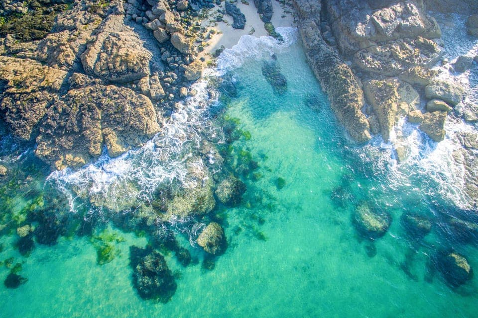 The gorgeous cove on route to Seal Island