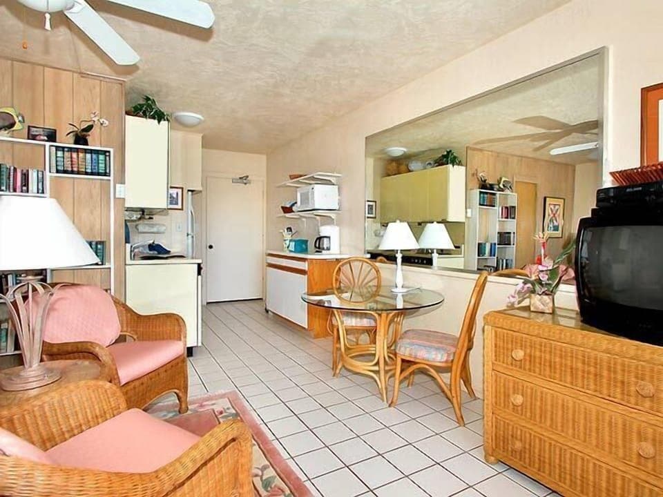 Prince Kuhio Studio 333