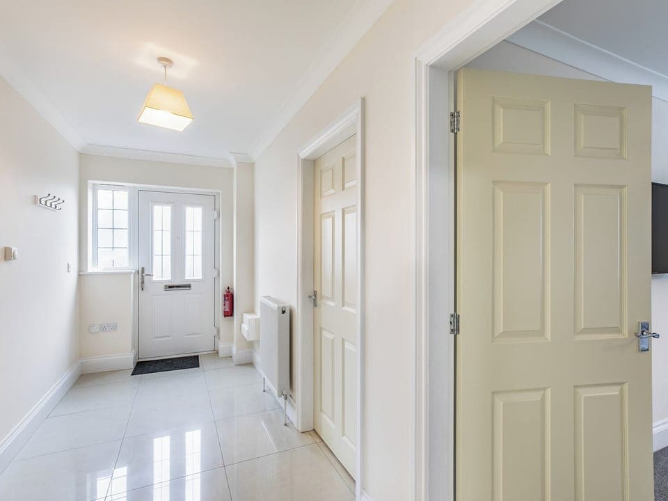 Hallway | 10 Dawson Park - Marian Avenue Properties, Mablethorpe