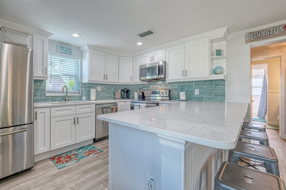 Large and Spacious Kitchen
