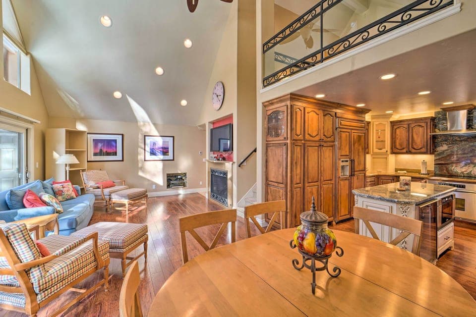 Truckee Vacation Rental Home | 3BR | 2.5BA | 1,910 Sq Ft | Steps to Access