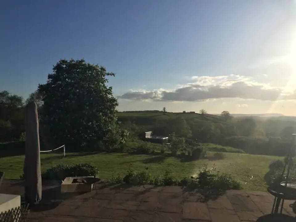 Hot Tub with a view 