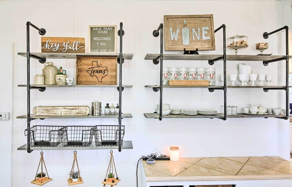 Fully Equipped Kitchen | Bar Cart