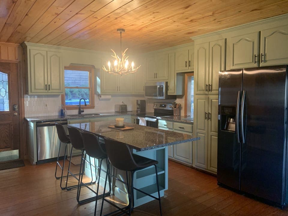 Newly remodeled kitchen. 