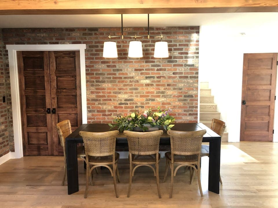 Dining Room Seats 8