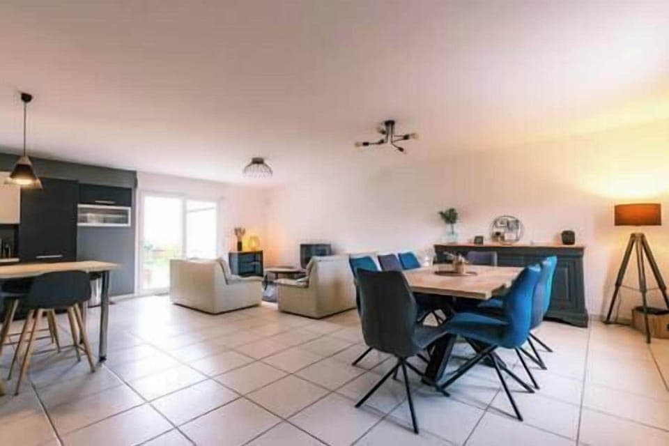 56bed1e7 2180 4c2d 8086 b333333ea6a5