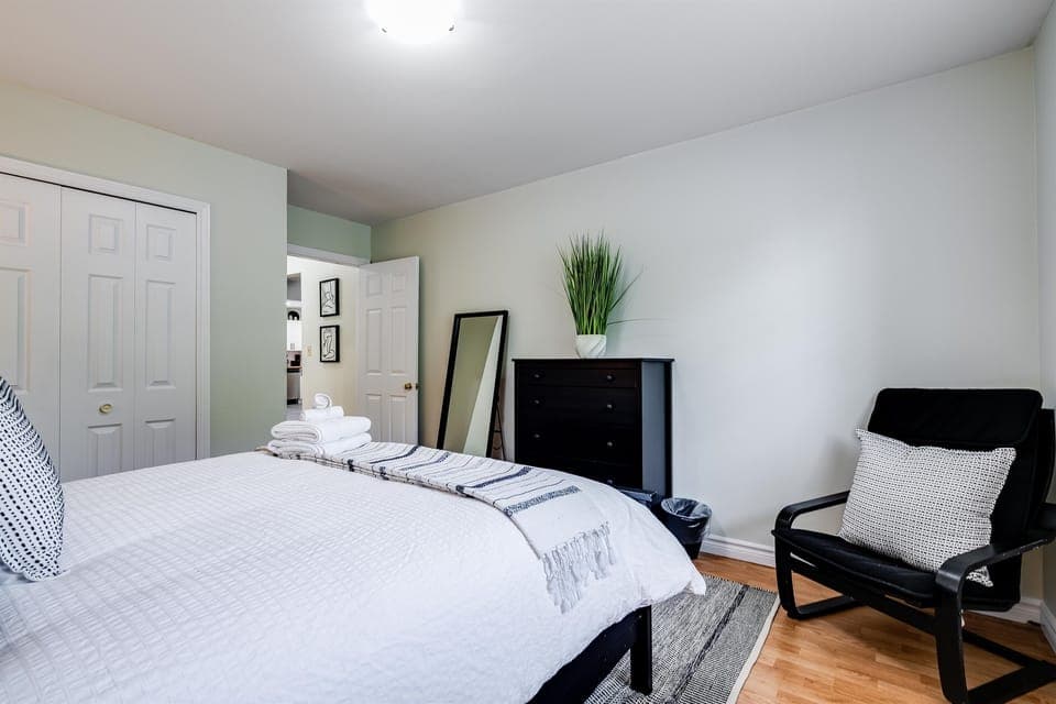 Bedroom For A Deep Sleep