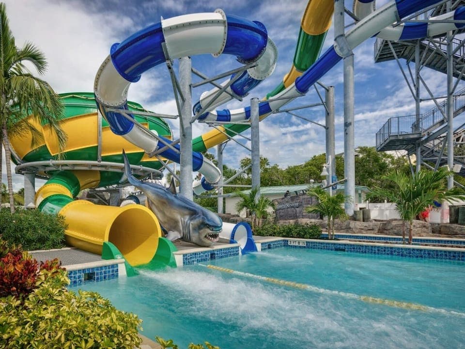On site water park, comes with 4 free Daily Passes
