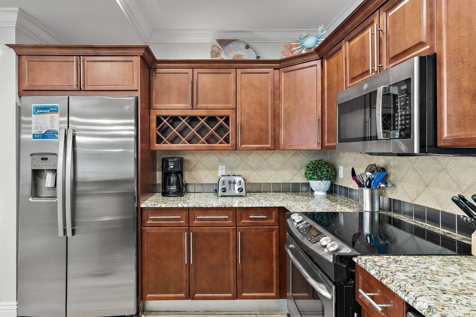Fully equipped kitchen