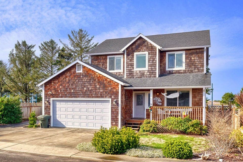 Whale's Tale - Managed by Bloomer Estates Vacation Rentals