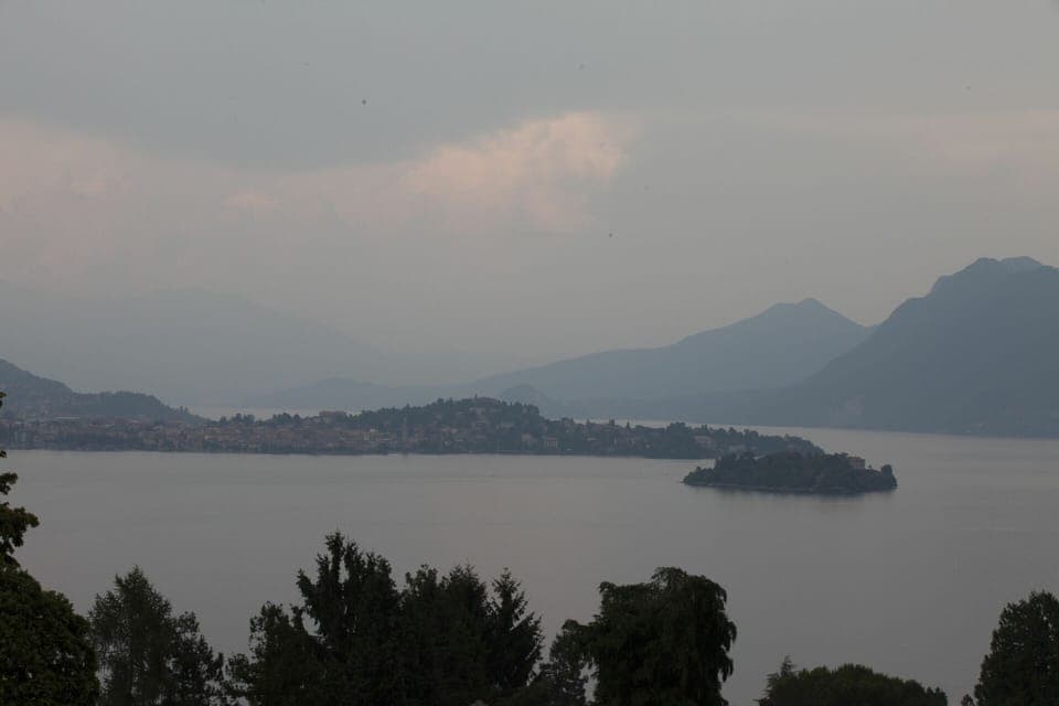 Cloud, Water, Sky, Water Resources, Atmosphere, Mountain, Tree, Highland, Lake, Coastal And Oceanic Landforms