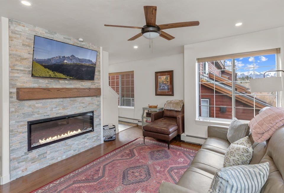 Comfortable accomidations with large TV and electric fireplace.
