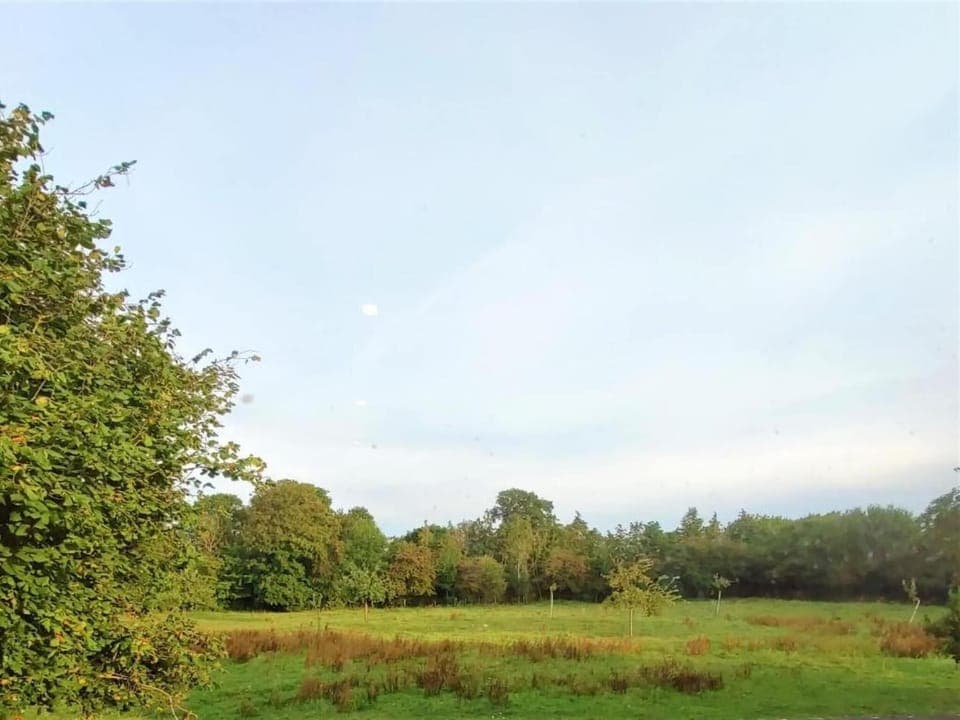 Surroundings [summer] (1-5 km)