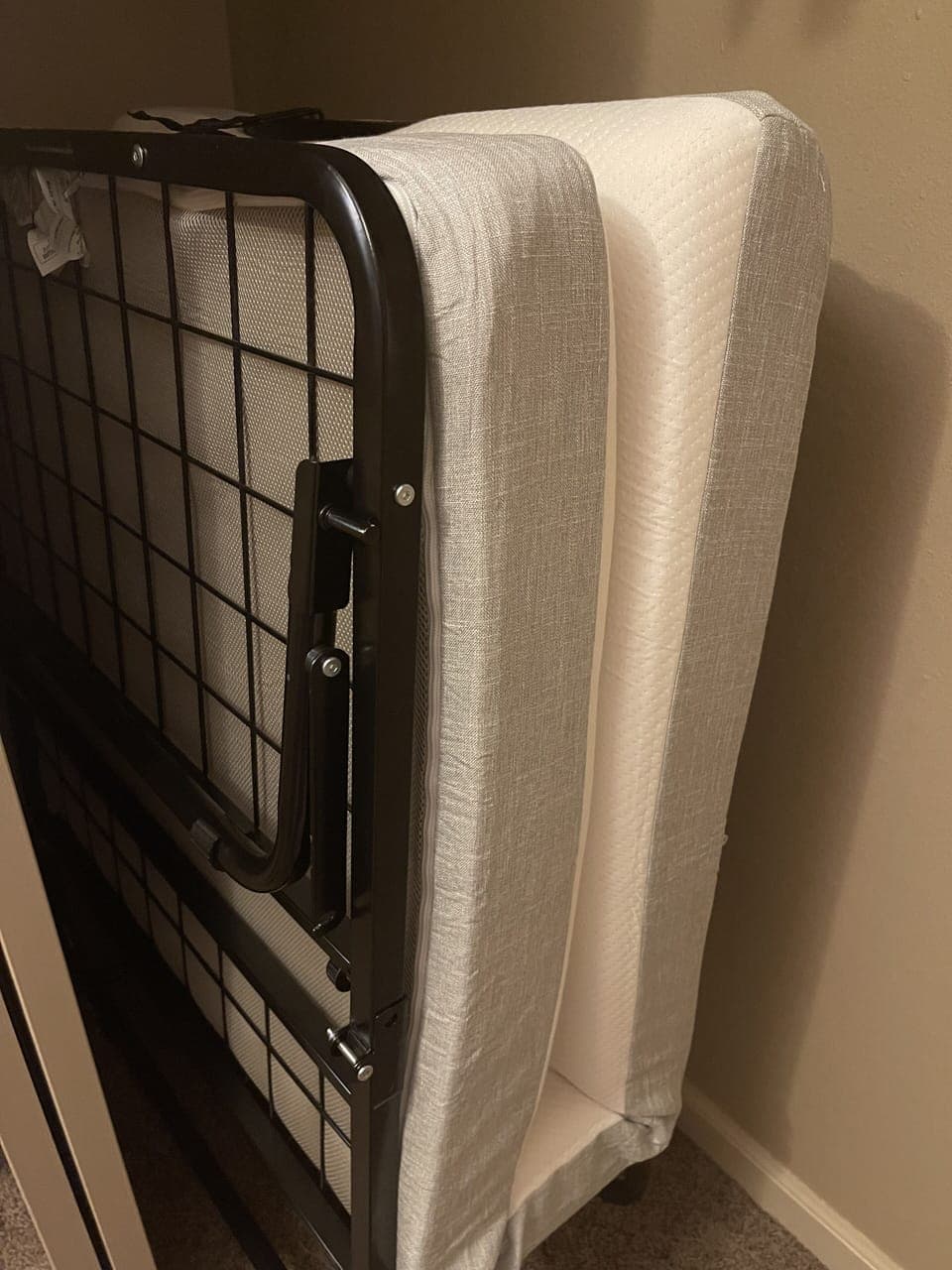 rollaway for extra sleeping.