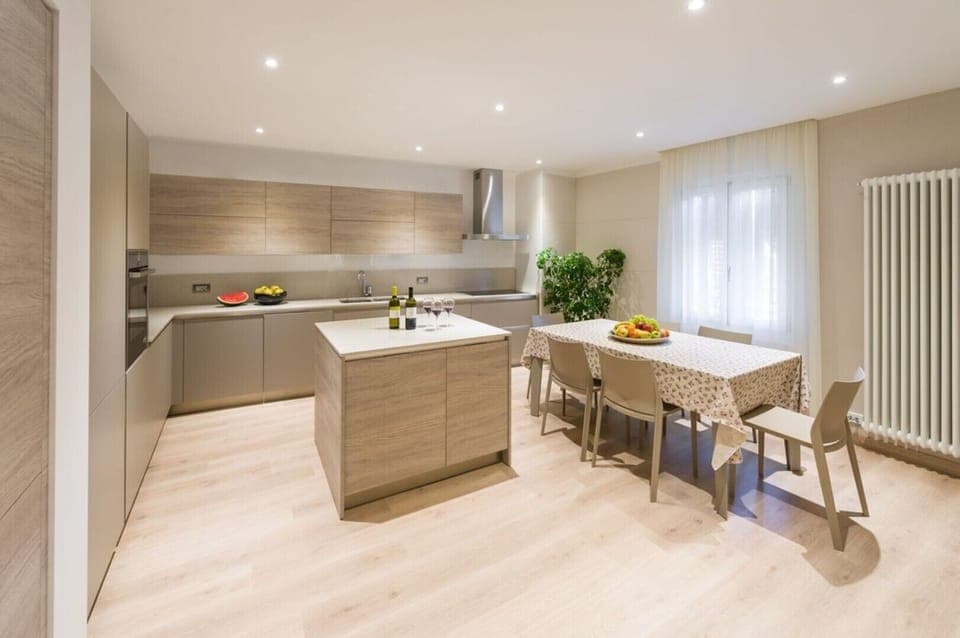 Fully equipped kitchen