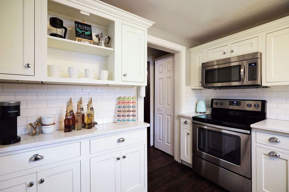 All the kitchen amenities you need for a trip to Bloomington.
