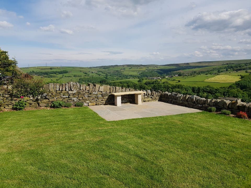 Weaver's holiday cottage, Ripponden (sleeps 6) Lawned garden & sun terrace.  
