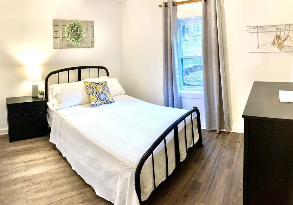 The Hemlock Haus Cook Forest Cabins, this is the Mountain Mama cabin bedroom 1.