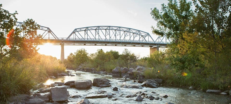 0707E1F8-589B-4822-A948-B1B3541F1C28