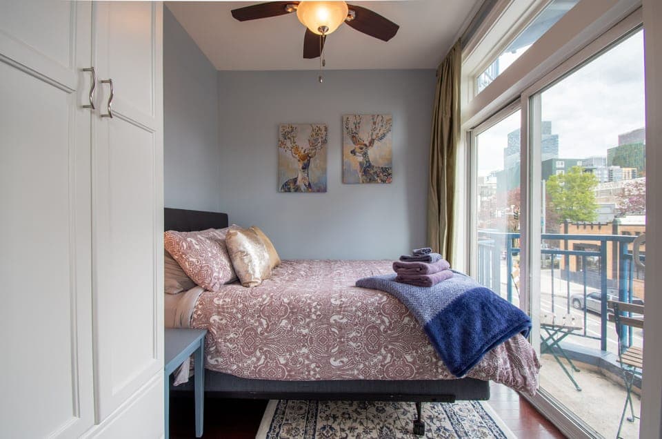 Second Bedroom with Queen Sized Bed and Balcony