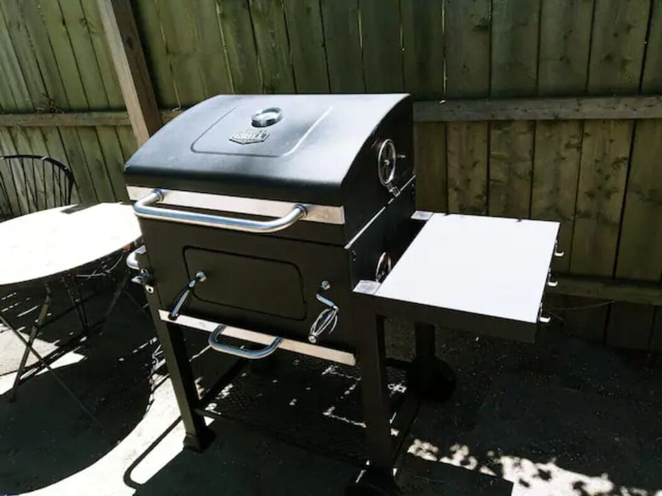 Private Backyard Grill is Guest maintained  fire pit/picnic table available