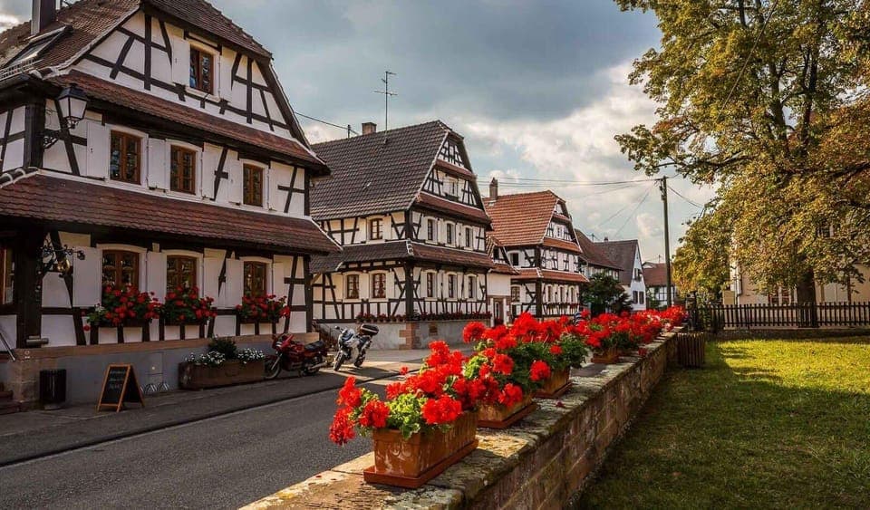 Area that directly surrounds the property