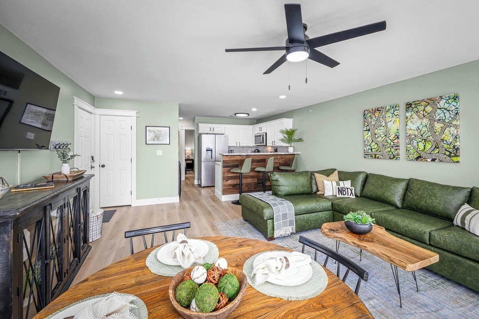 Cozy living room perfect for relaxing and unwinding.