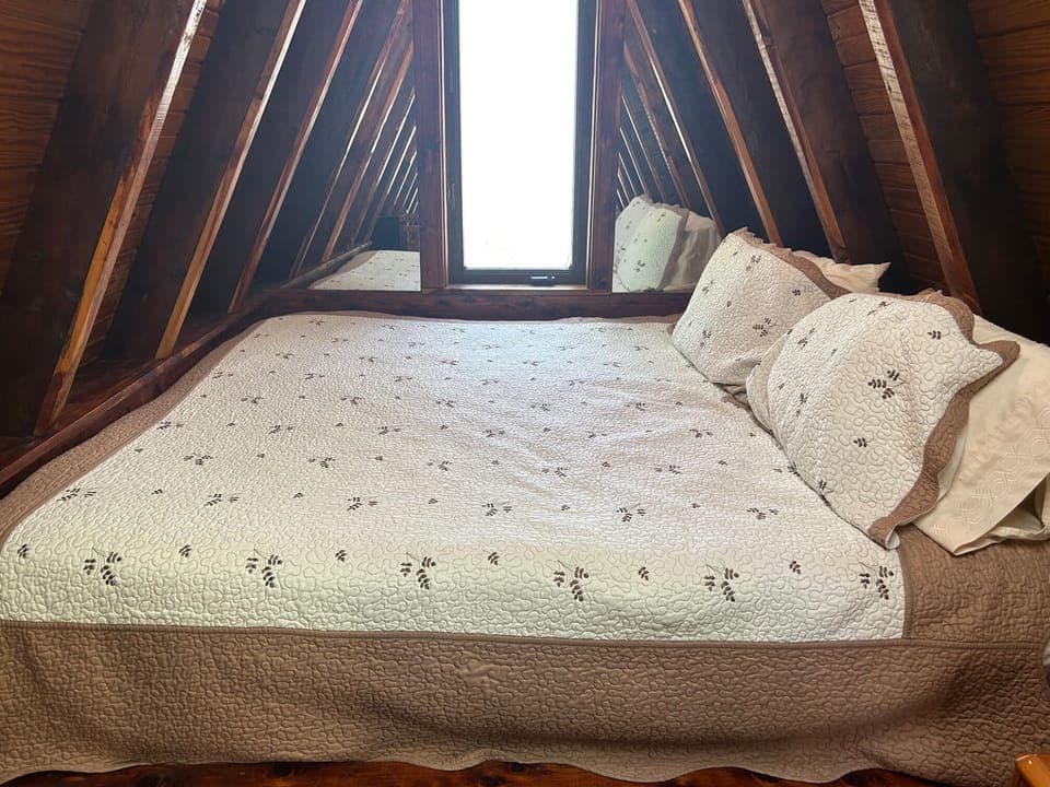 King Size Bed in Loft Area