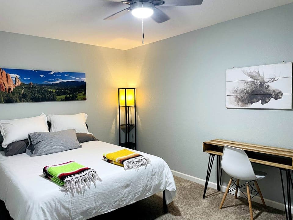 420 3rd bedroom (2)