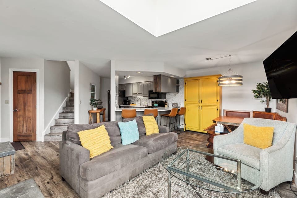 Living Room-3