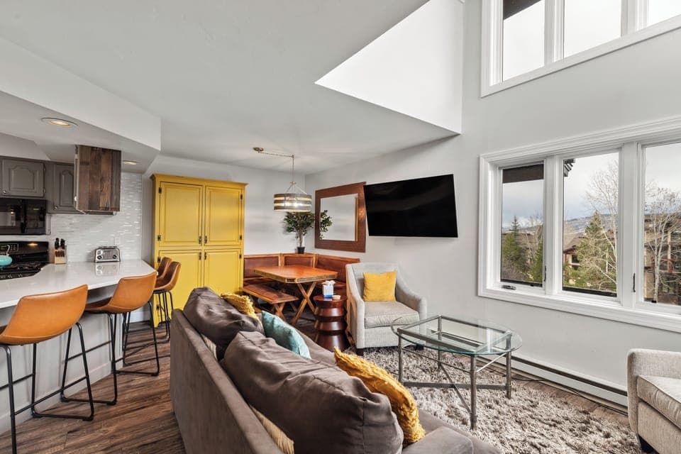 Living Room-4