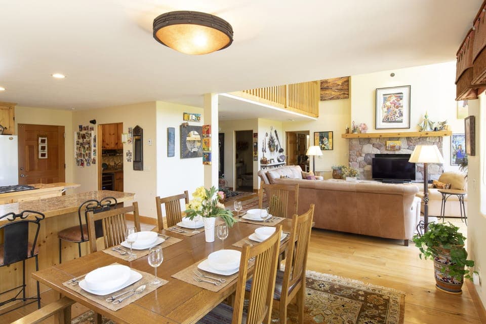Dining Room 3