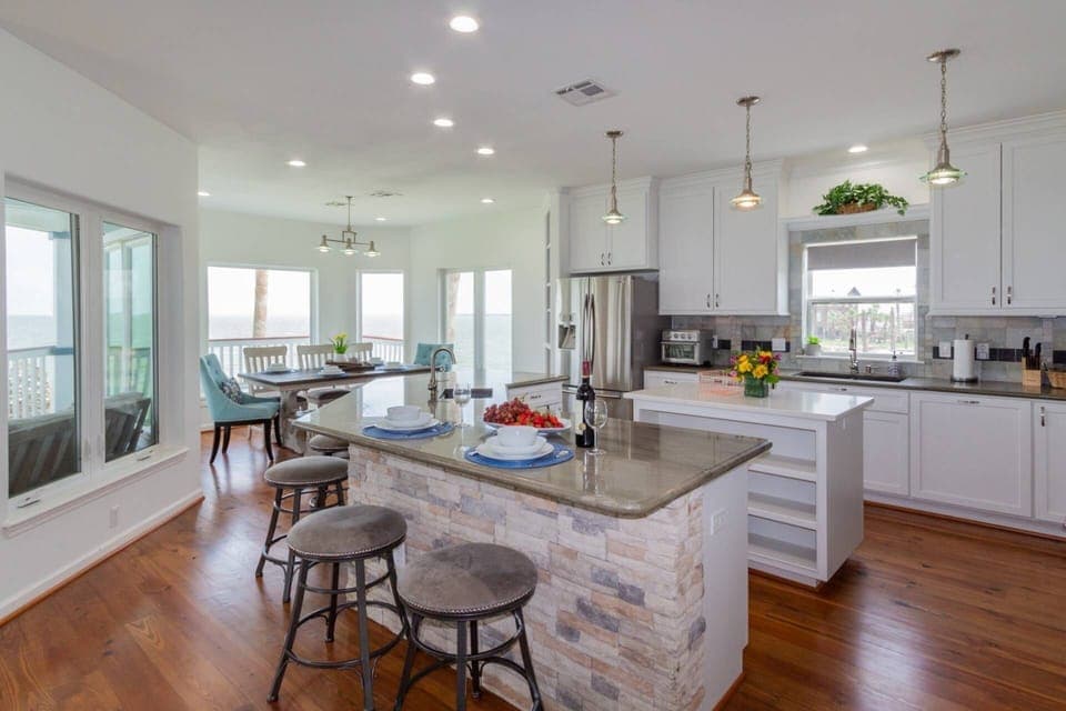 Large kitchen to enjoy all your meals