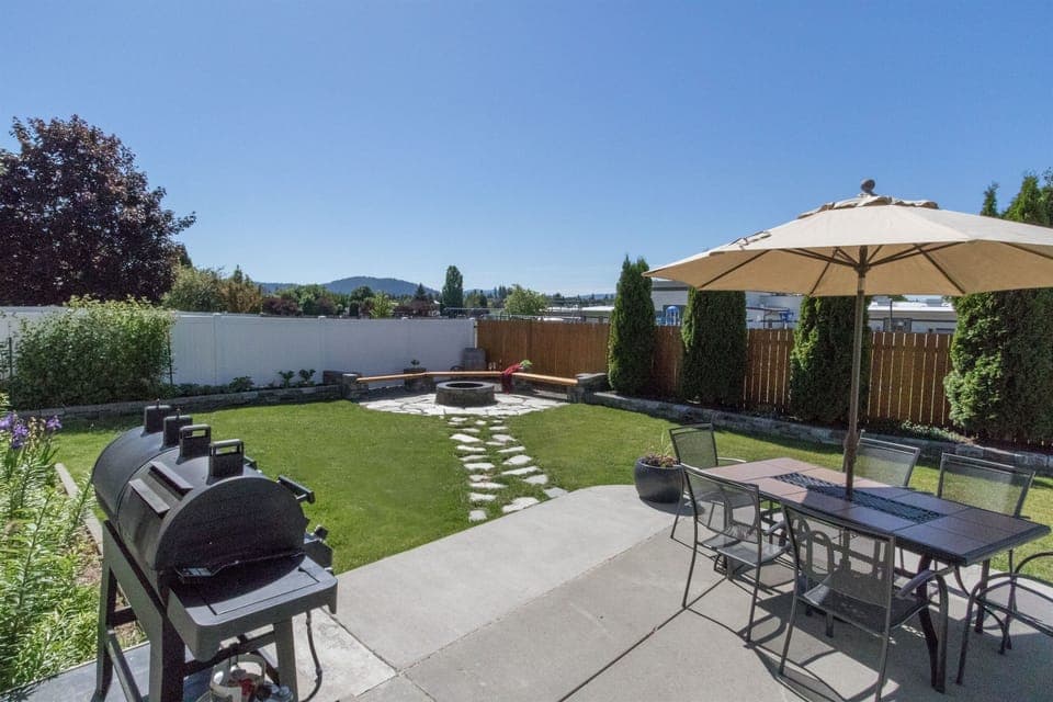 Open space, ideal for summer hangout- BBQ, games, and firepit.