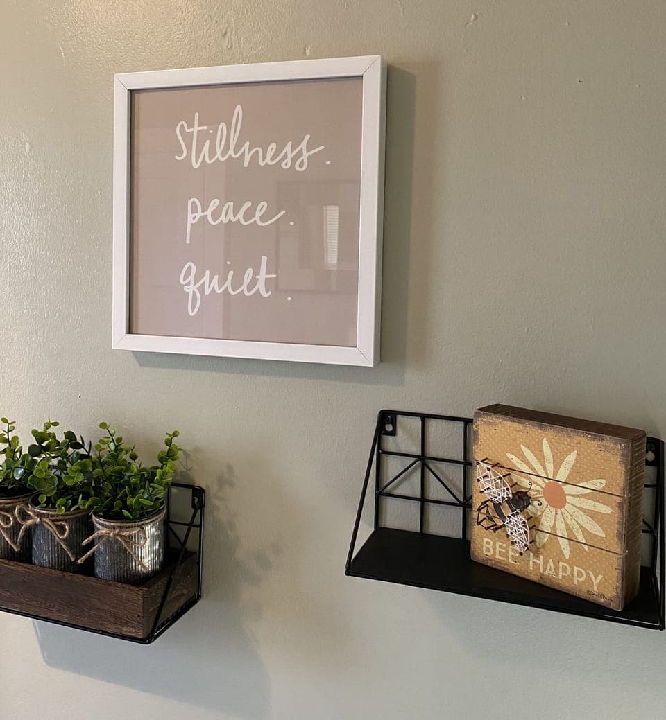 Stillness. peace. quiet.