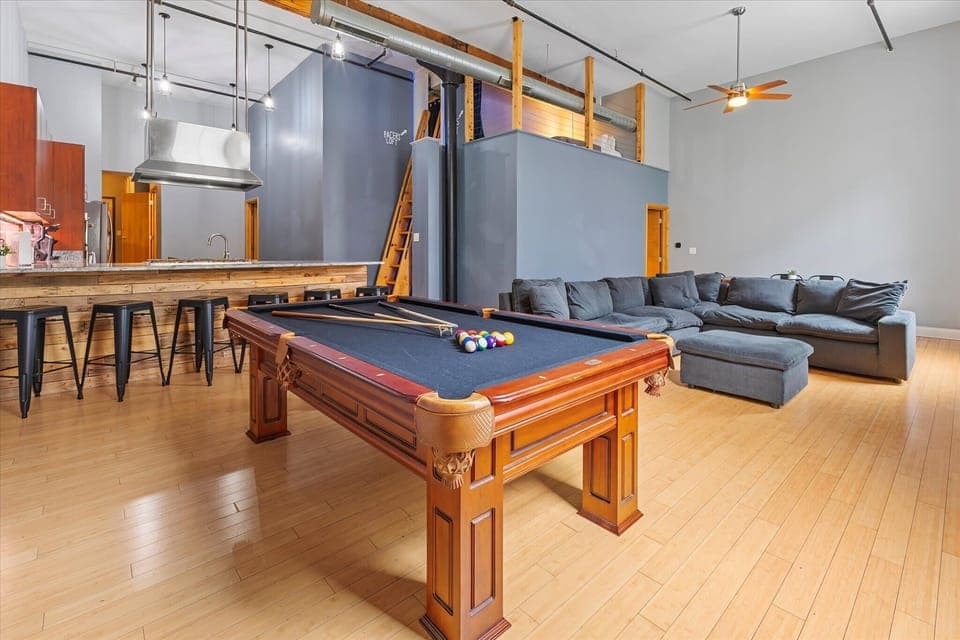 Game room