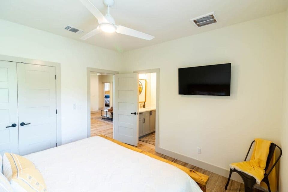 Upstairs King Bedroom #2